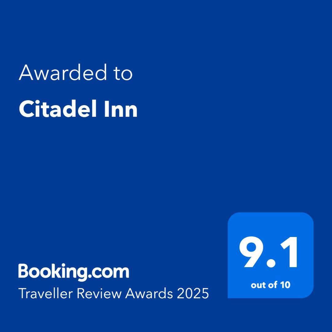 Citadel Inn Makati City Buitenkant foto
